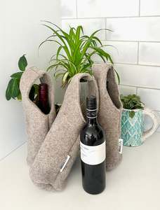 Home: 100% NZ Recycled Wool Wine Carry Bags
