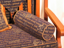 Illiad: Bolster cushion
