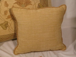 Margeaux: Plain - Cord Lounge