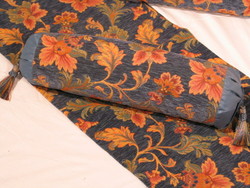 Limoges: Tassel Bolster