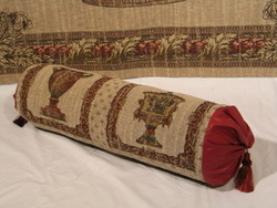 Pomona: Bolster