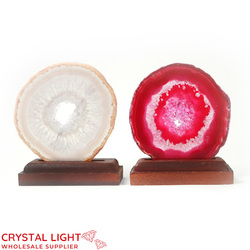 Display Pieces on Stand: Agate Slice on Stand Lot