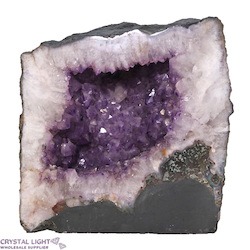 Amethyst Geodes: Amethyst Geode