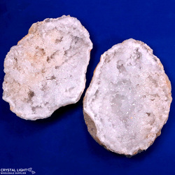 Quartz Geodes: Quartz Geode Medium (A-Grade)