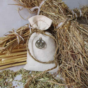 Sachets And Spell Pouches: Lammas Sachet