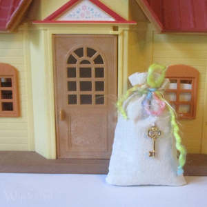 Sachets And Spell Pouches: New House Sachet