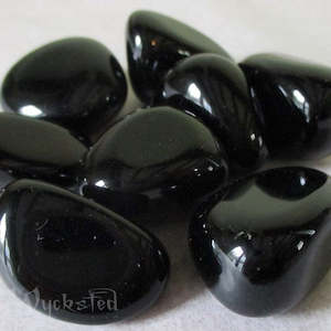 Tumbled A M: Black Obsidian 2-3gms