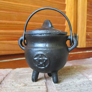 Hearth And Home: Cauldron Cast Iron Pentacle, small