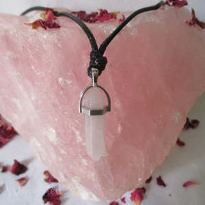 Jewellery: Rose Quartz Necklace