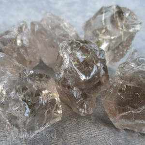 Crystals And Gemstones: Smokey Quartz Rough 32-33gm