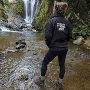 Lightweight Hiking Windbreakers: Check On The Strong Ones Windbreaker