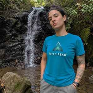 Wyld Peak Performance Logo Tee - Colour Print