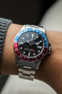 Vintage Watches: Rolex GMT-Master Ref. 1675 'MK IV' Matte Dial 1978 w/ Box & Booklets