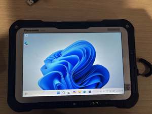 Panasonic Toughpad FZ-G2 16GB 512GB intel i5 10th Gen Windows 11