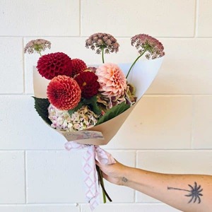 Products: Dahlia & Hydrangea
