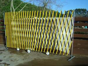 2 Meter High Portable Barrier From 300 NZD - E S Barriers
