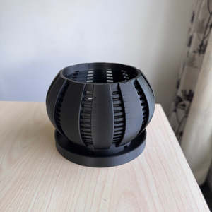 Other 3d Prints: Arik Ochid Pot black