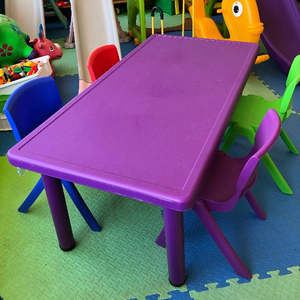 Kids table