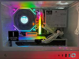 Gamingrig: Xtremesystem MINI Gaming Rig