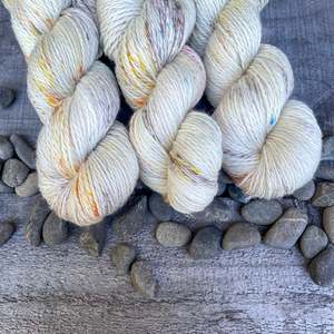 Aziraphale ~ Merlin Worsted ~ Merino Linen 10ply