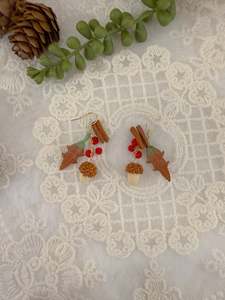 Micro Crochet Jewellery: Amber Grove Earrings