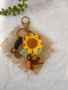 Single Sunflower Bloom Key Charm