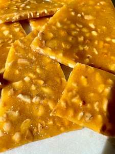 Brittle: Cashew brittle