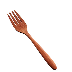 Medium Wooden Fork – Eco-Friendly, Non-Toxic and Versatile| Yompai  NZ
