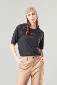 Activewear: Rimbay Tee W