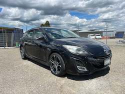 The Backyard: 2010 Mazda Axela