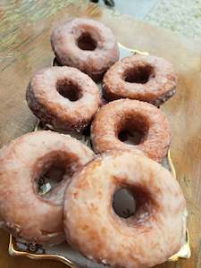 Donuts: Glazed Donut