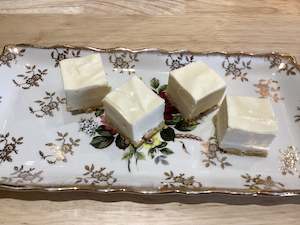 Cakes And Desserts: Cheesecake Bites