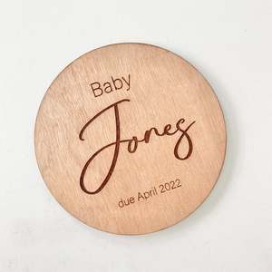 Baby due plaque