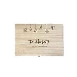Christmas Decor: Cards of Christmas Past - Herbert