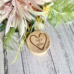 Ring Boxes: Custom ring box