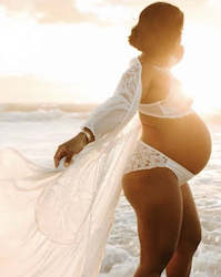 Frontpage: Alyssa Robe