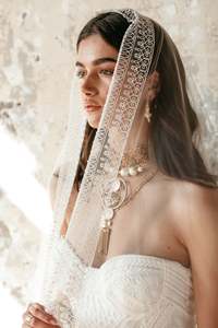 Veils: Neha Veil