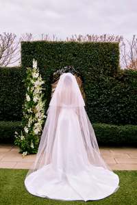 Veils: Trish Peng Classic Blusher Veil
