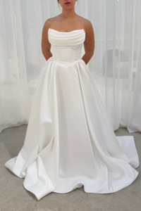 Dresses: Cairo