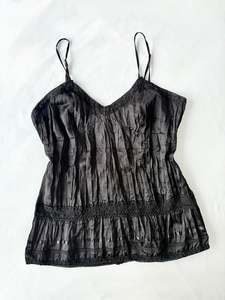 Tops: 00’s Crochet black cami | Size XL