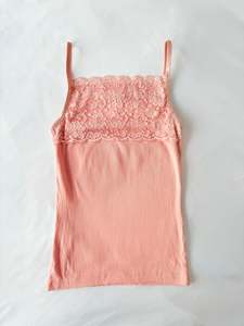 Tops: 00’s Blush lace cami | Size 6