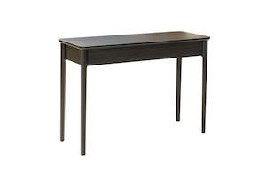 Finn Range: Finn Hall Table
