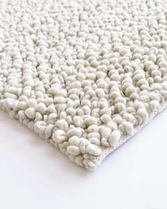 Plain Rugs: Mackenzie Floor Rug