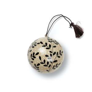 Paper Maché Bauble | Mistletoe