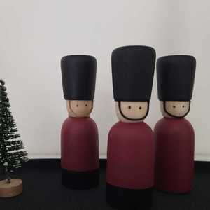 H O M E G R O W N: Christmas Guard