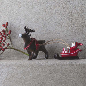 C A N D L E S D E C O R: Naasgransgarden | Santa Tomtesson on Sleigh | 17cm
