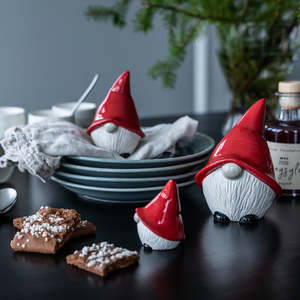 C A N D L E S D E C O R: Naasgransgarden | Gnome | Red 6.5cm