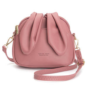Clothes Accesories: Dusty Rose Small Square Chain Handbag