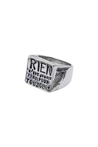 CHEVALIÈRE GRAVÉE "RIEN…." ARGENT