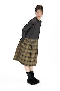 Womens Dresses: STUDY DRESS IN KHAKI, W25